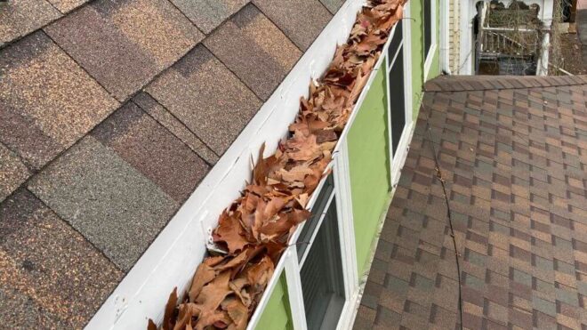 How to Choose the Best Gutter Cleaning Service?